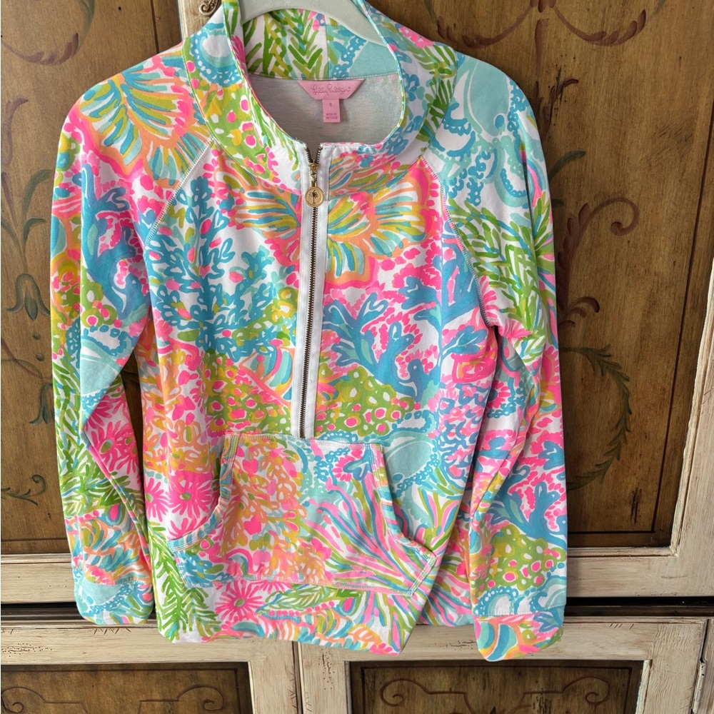 Lilly Pulitzer Skipper Popover in Lovers Coral Small
